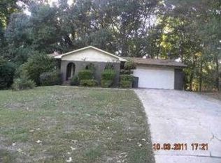 6187 Thornhedge Dr, Riverdale, GA 30296