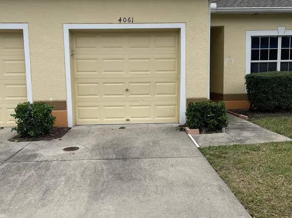 4061 Shade Tree Ln, Lakeland, FL 33812