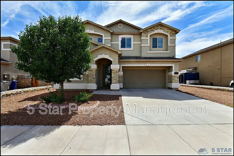 3 bed, 3.0 bath, 2798 sqft, $2,580 — Photo 2