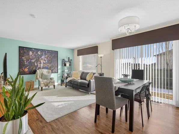 12050 17th Ave SW #88, Edmonton, AB T6W 1X4