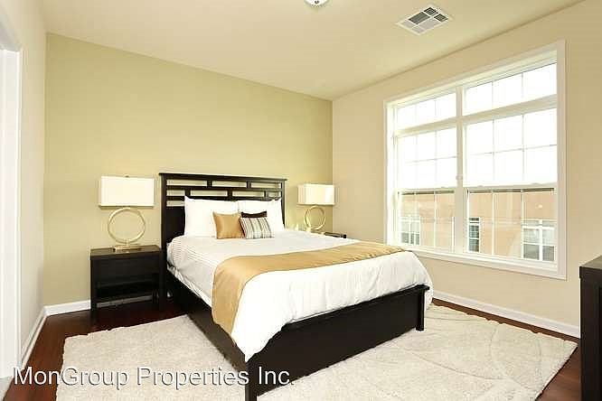 2nd image of 5817 Jefferson St APT 202