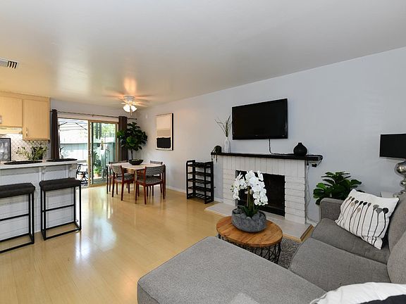 4th image of 1118 Marina Drive
