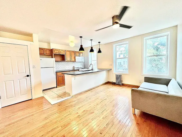 602 Morgan Ave #2 — Photo 1