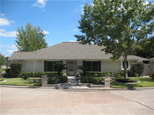 1st image of 10427 Emerald Trail Dr