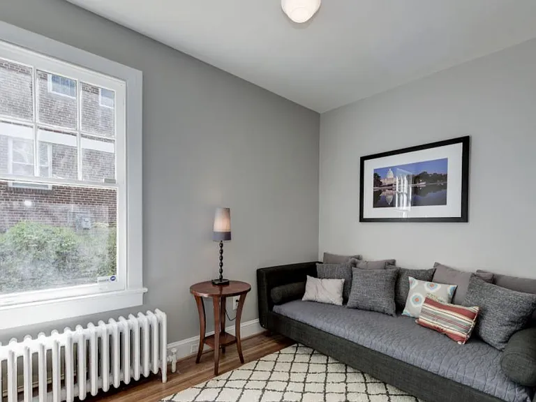 1415 Girard St NE — Photo 11