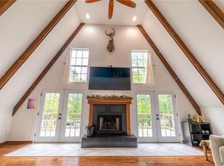 209 Lake Viking Ter, Gallatin, MO 64640