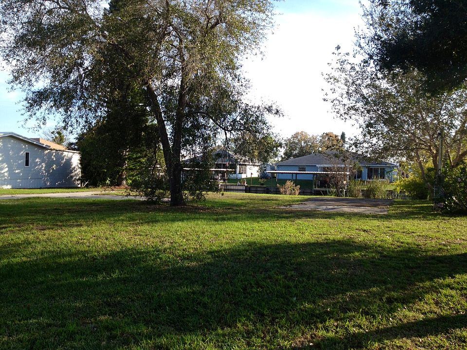 2nd image of 2322 SE 29th St