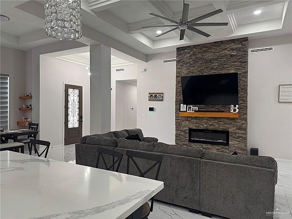 3rd image of 1602 Tierra Encantada