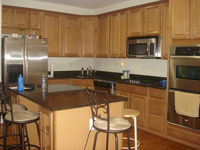 1737 Chiswick Ct — Photo 10