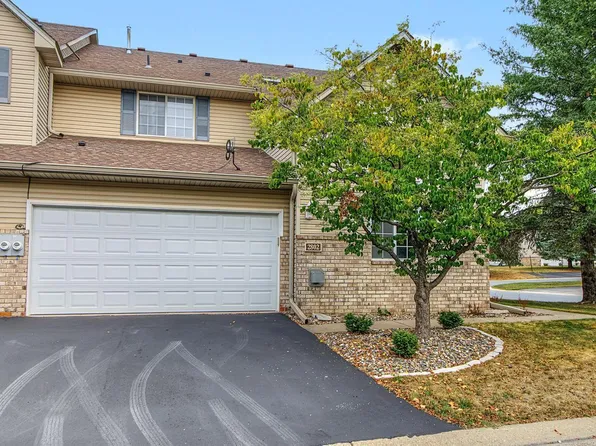 2802 Mallard Dr, Woodbury, MN 55125