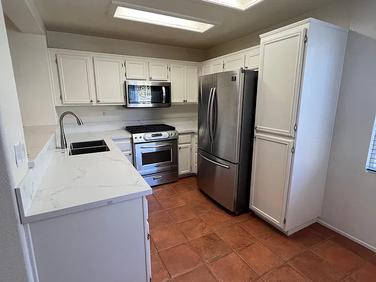 10266 Wateridge Cir #225 — Photo 7