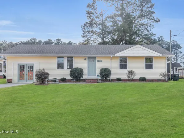 1205 Mewborn Avenue, Kinston, NC 28501