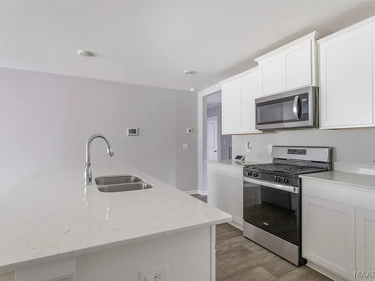 7621 Shaddix St — Photo 19