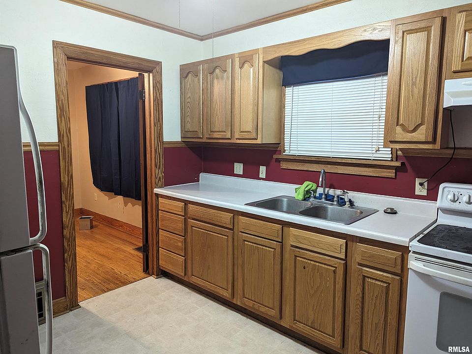 116 W North St, Mount Sterling, IL 62353 Zillow