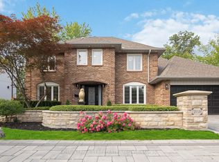 2059 Shawanaga Trl, Mississauga, ON L5H3Z3