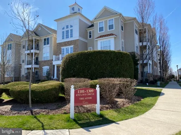 1304 Enclave Cir, Somerset, NJ 08873