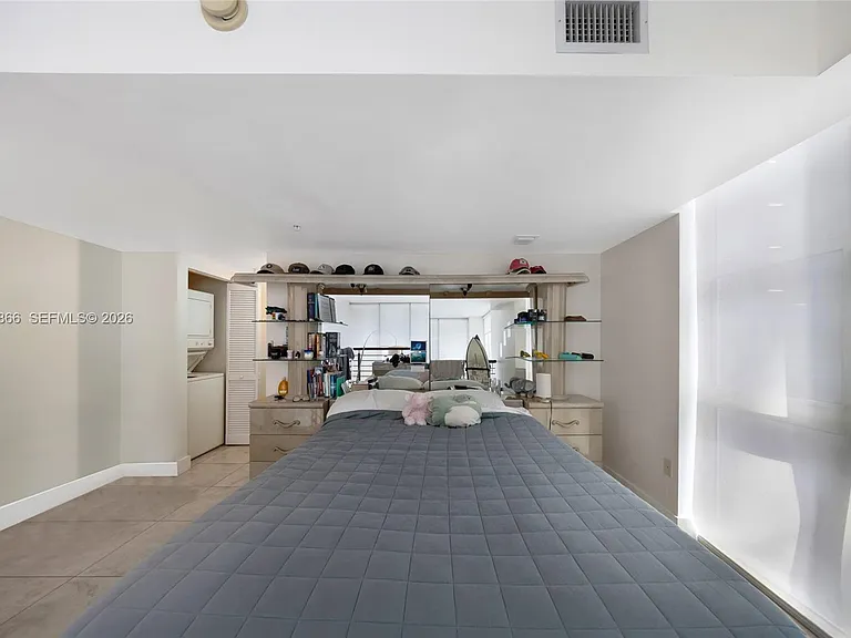 41 SE 5th St #502 — Photo 10