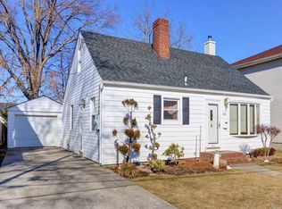 2471 Poppy St, East Meadow, NY 11554
