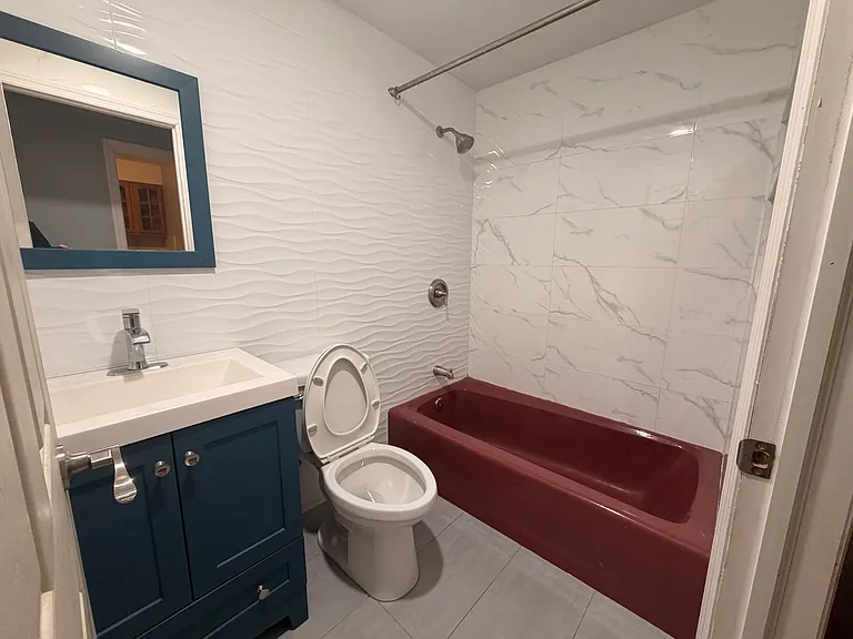 218 Allen Ave #2 — Photo 3