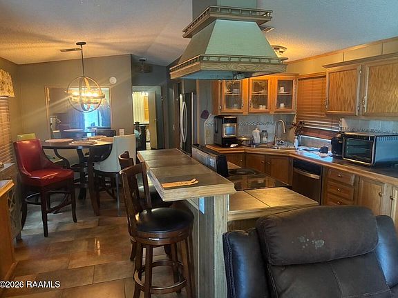 4th image of 1094 Andrew Dr