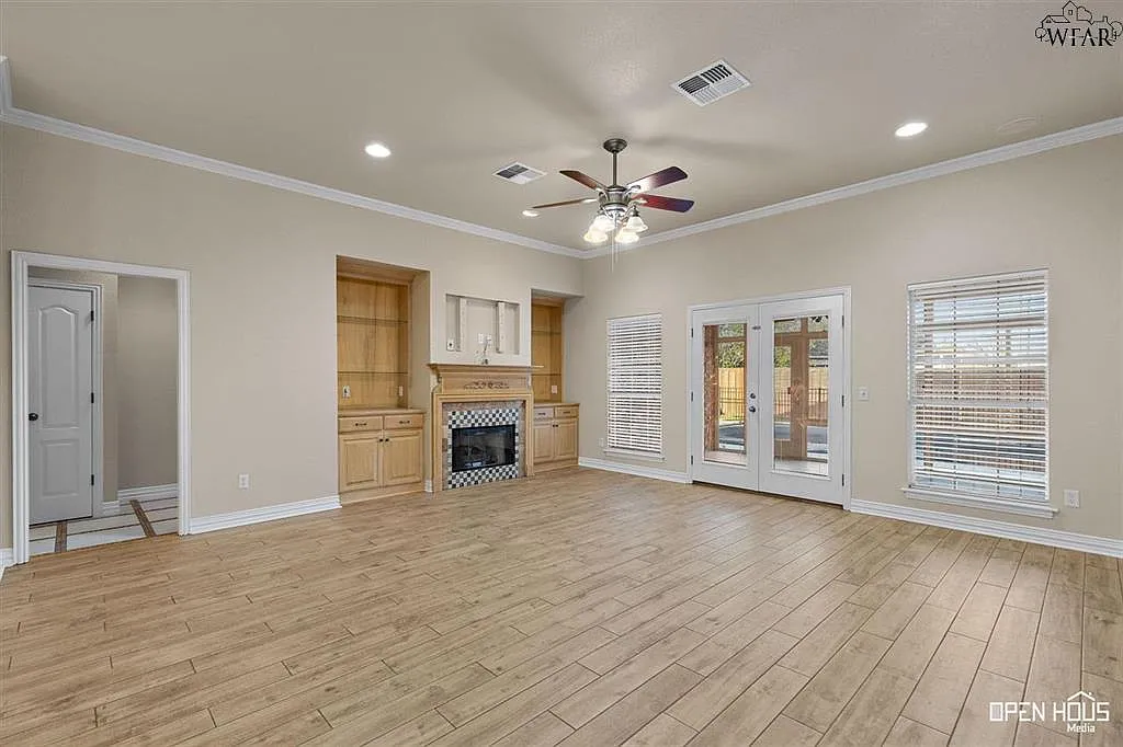 5405 Blazing Star Ln — Photo 3