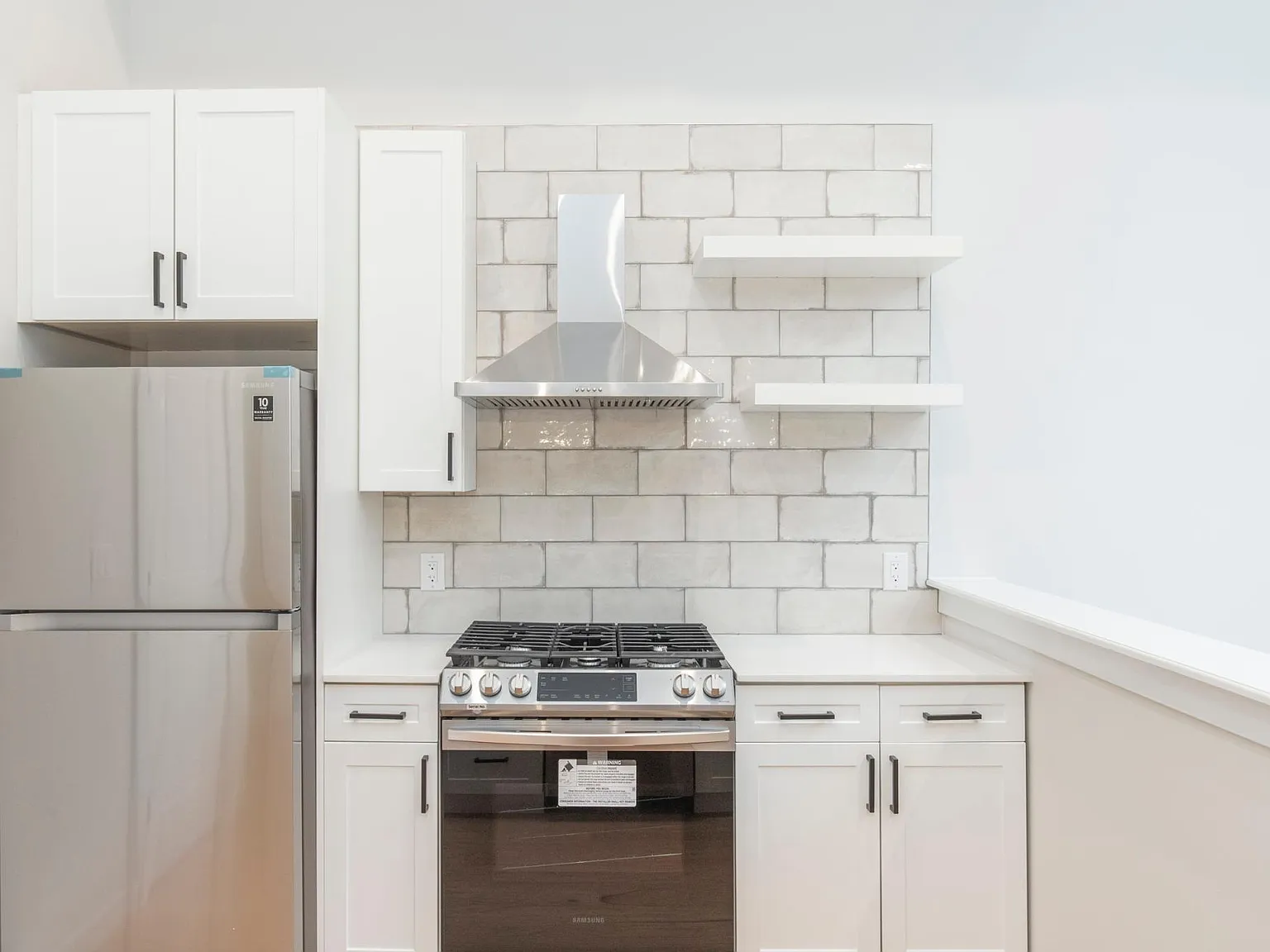 2 bed, 2.5 bath, 1150 sqft, $2,450 — Photo 3