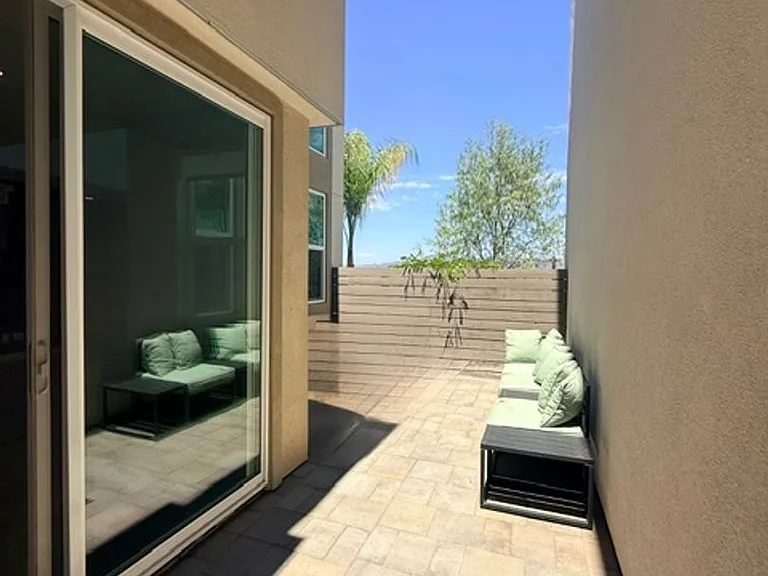 2344 Element Way — Photo 20