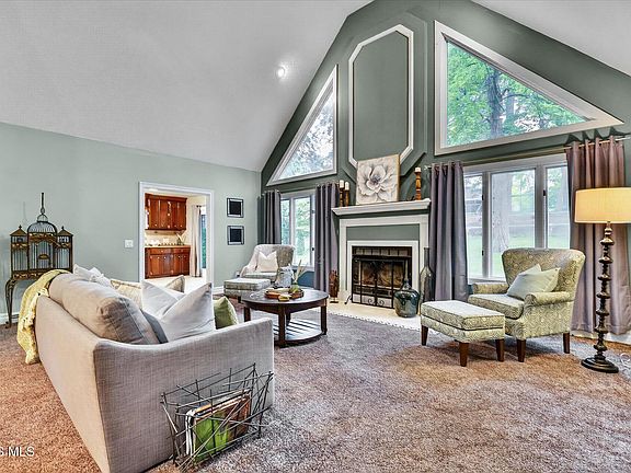 5th image of 5117 Brenden Way