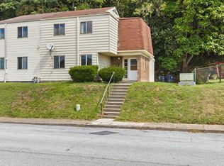 511 Saint Marys Dr, Steelton, PA 17113