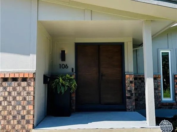 106 E 104th St, Kansas City, MO 64131