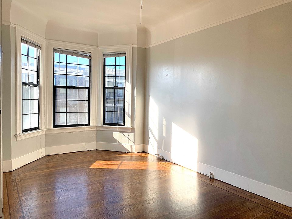 1st image of 2520 Polk St