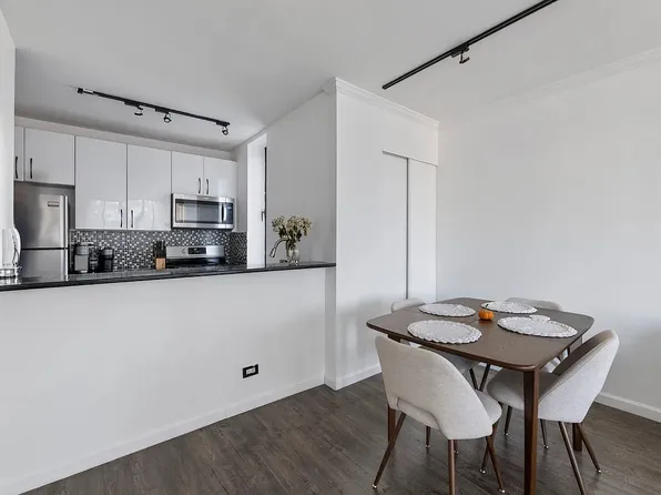 157 East 32nd Street image 5 of 16