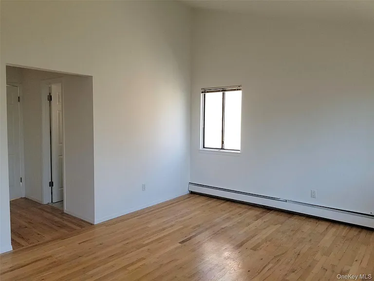 70 Hickory Rd #B — Photo 8
