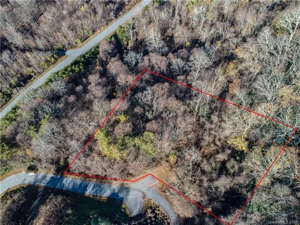 24 Harvest Trail Way, Leicester, NC 28748