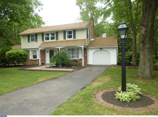 427 Grant Ave, Warminster, PA 18974