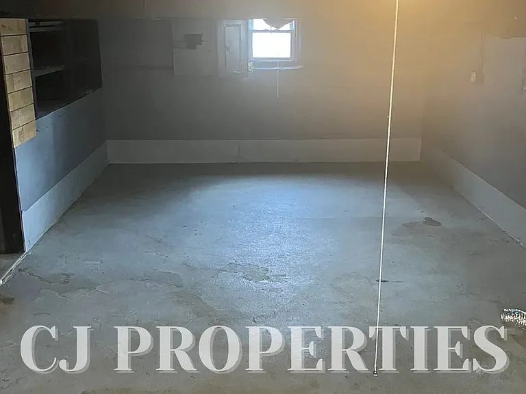 4841 Cane Run Rd — Photo 10
