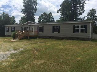 305 Hardin Cir, Grover, NC 28073