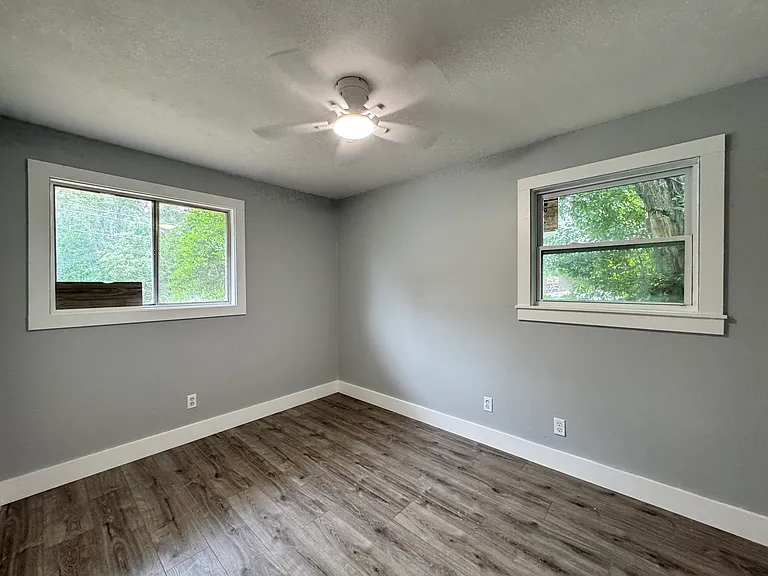 1524 Hagan Dr — Photo 13
