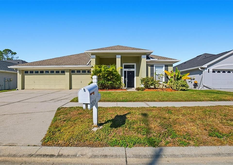 1st image of 18804 FOREST GLEN COURT