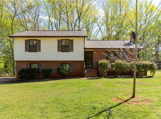 1050 Elder Ridge Dr, Bishop, GA 30621