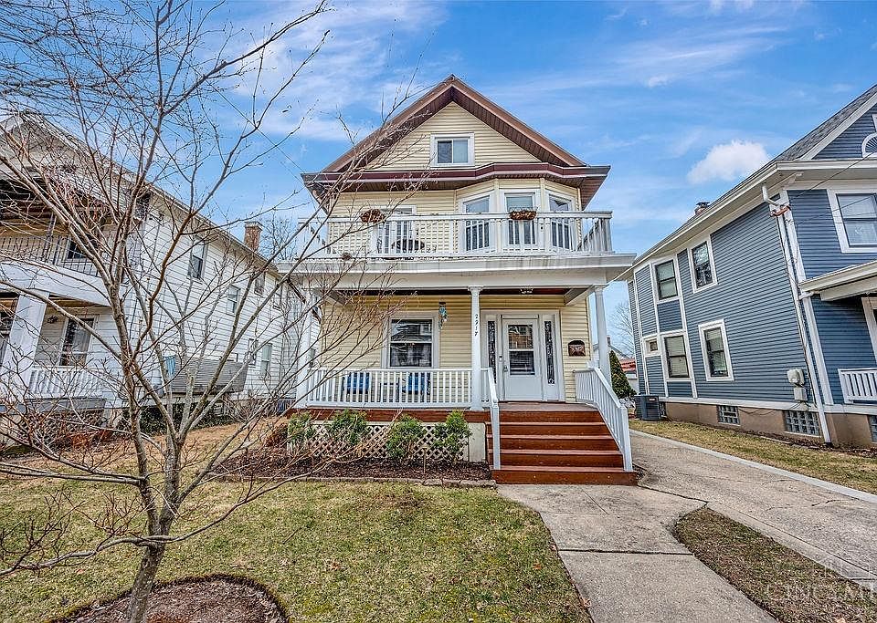 1st image of 2917 Minot Ave