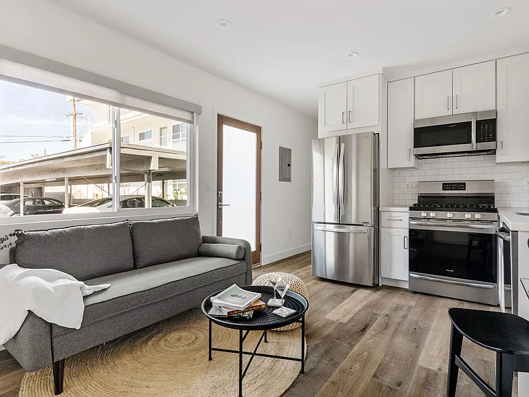 Sierra Street LLC — Photo 3