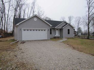 1140 Driftwood Dr NE, Corydon, IN 47112