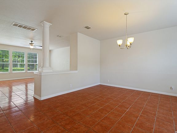 2nd image of 25119 Royal Land