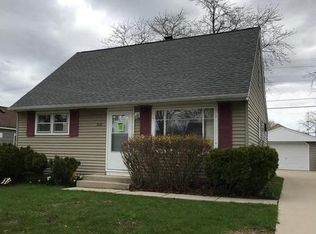 3610 N 93rd St, Milwaukee, WI 53222