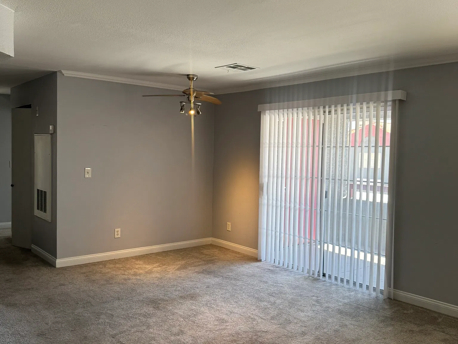 2 bed, 998 sqft, $1,395 — Photo 3