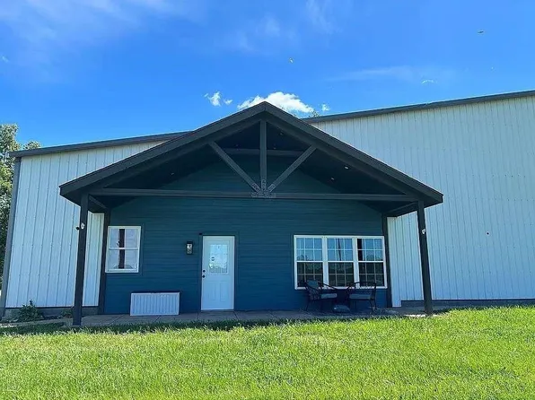 12623 S 1600th Rd, Nevada, MO 64772