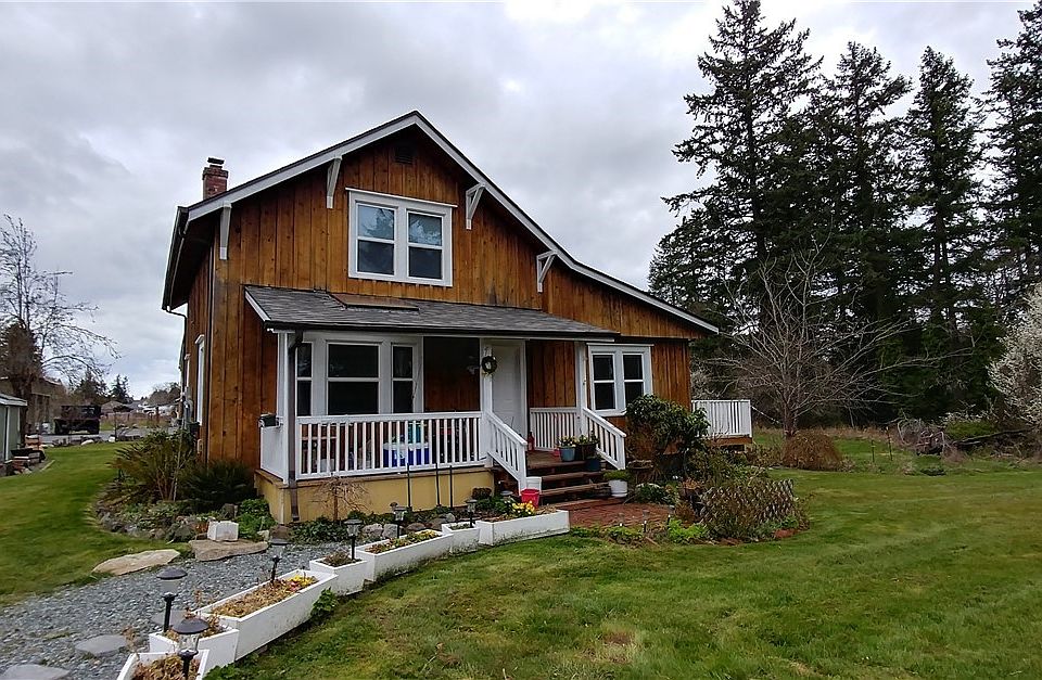 1st image of 401 127th St E