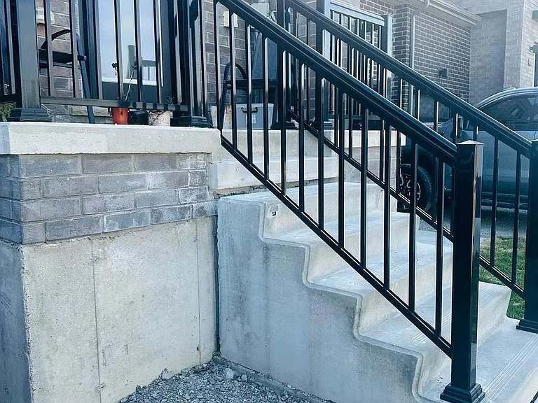 109 Gateland Dr — Photo 1