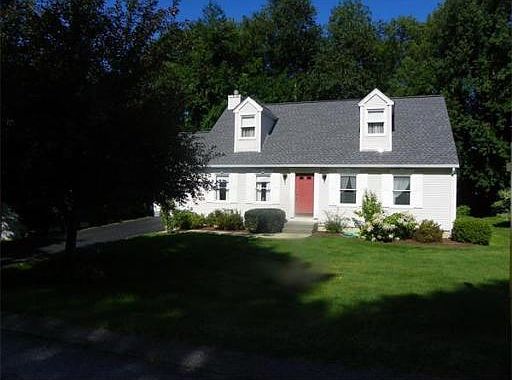 1st image of 5 Dogwood Cir